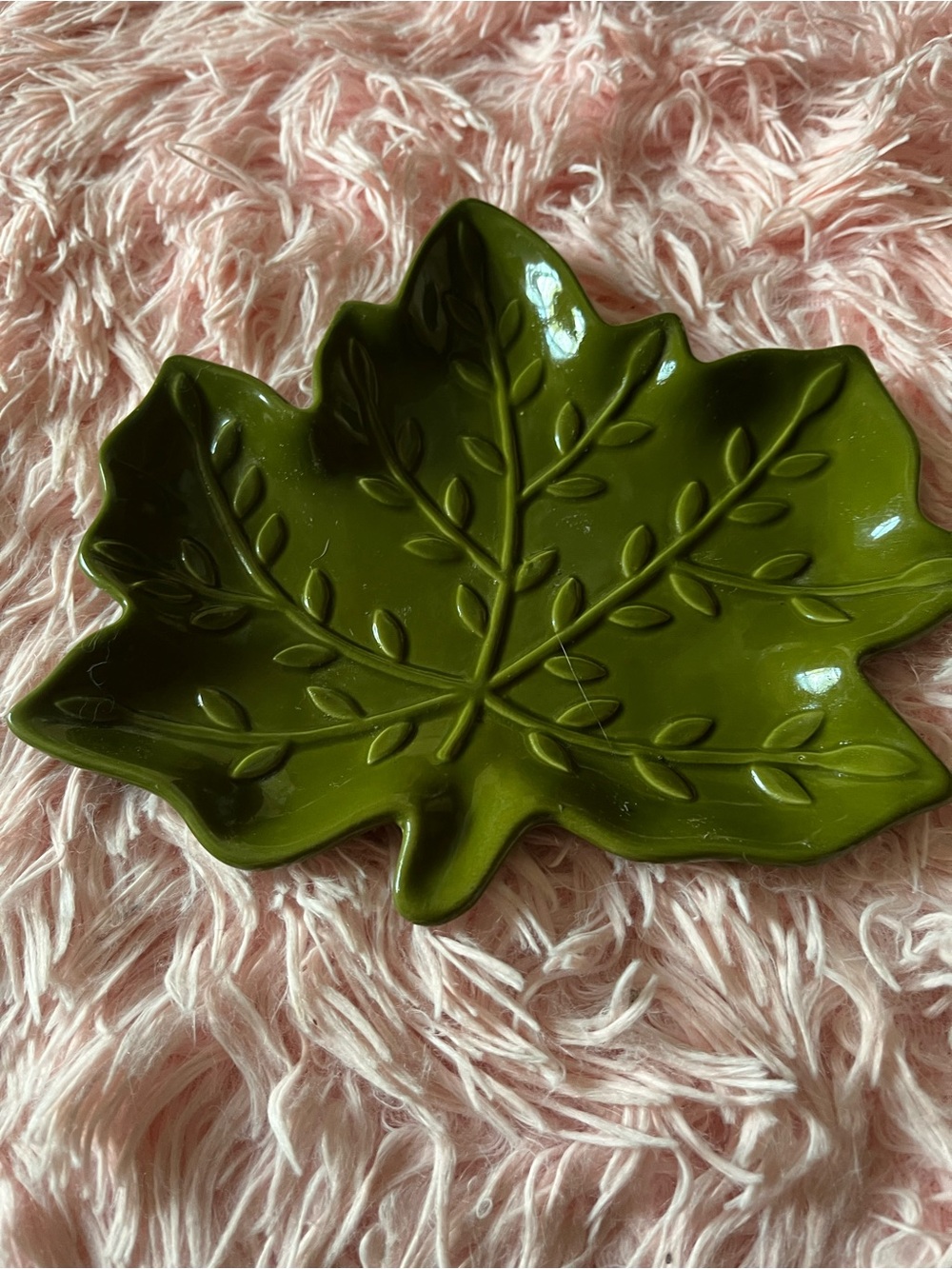 Green Leaf Shaped Ceramic Trinket Dish
